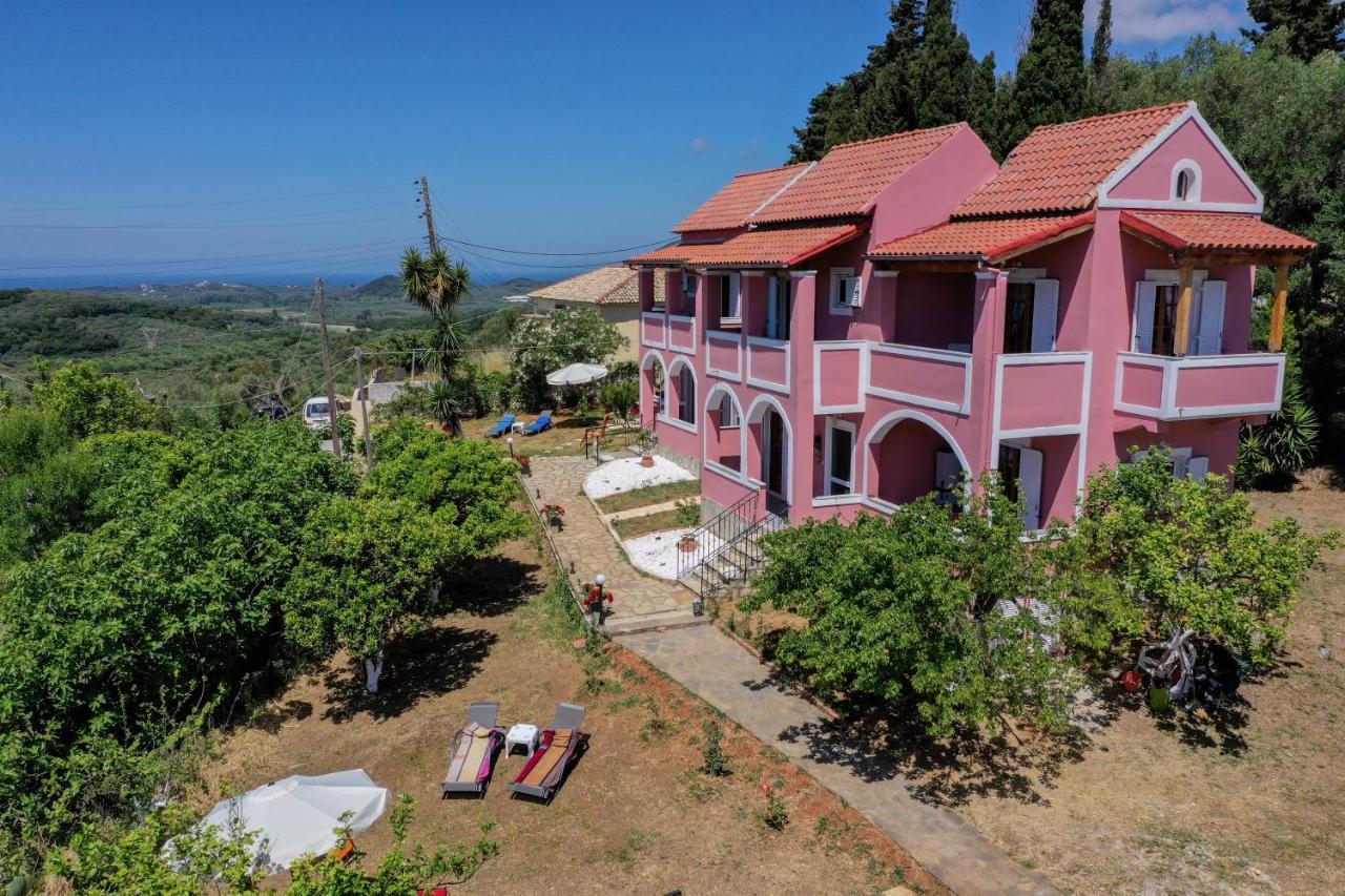 Alice'S & Teo'S Houses Chlomatianá Exterior foto